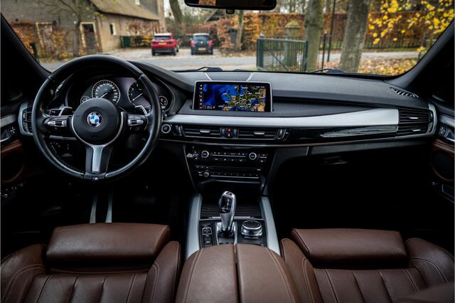 BMW X5 xDrive40e M Sport Panorama 21" HUD Trekhaak