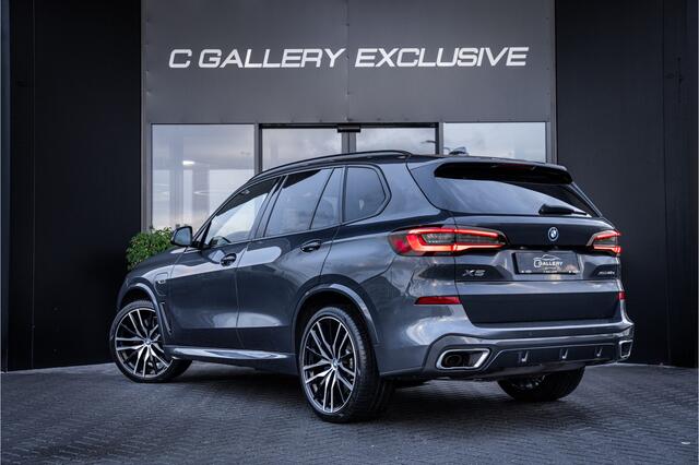 BMW X5 xDrive45e Executive - M Sport | Panorama | Swarovski | Elek. Trekhaak | Memory