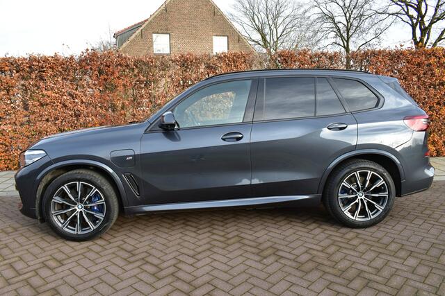 BMW X5 xDrive45e High Executive '20 87dkm FULL, PANO, TREKH, ACC.
