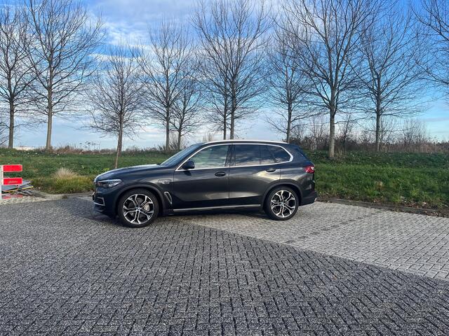 BMW X5 xDrive45e High Executive BTW Auto, Pano, HUD, Adaptive Cruise, Carplay,
