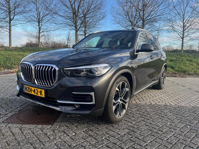 BMW X5 xDrive45e High Executive BTW Auto, Pano, HUD, Adaptive Cruise, Carplay,