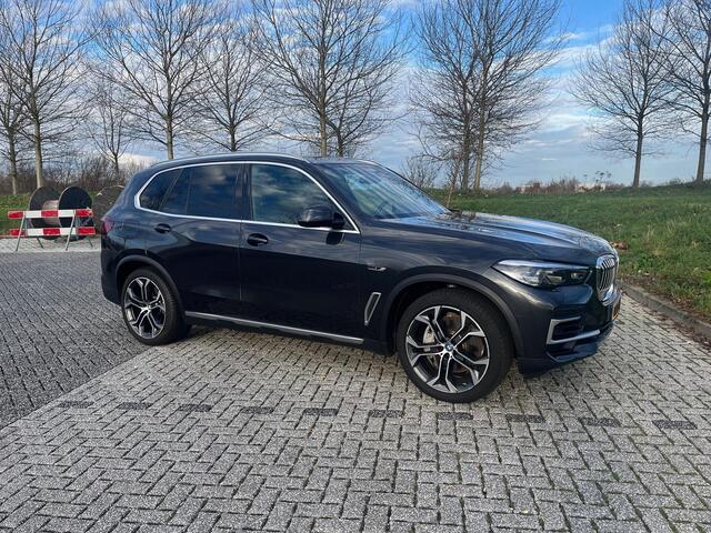 BMW X5 xDrive45e High Executive BTW Auto, Pano, HUD, Adaptive Cruise, Carplay,