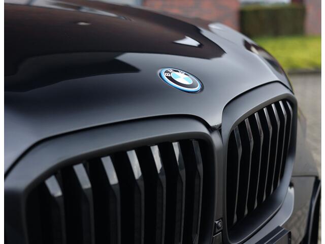 BMW X5 50e xDrive | Tartufo - Pano - Trekhaak - HUD
