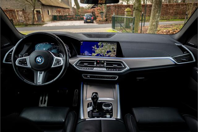 BMW X5 xDrive45e M Sport M Seats 22" Vierwielbesturing Stoelventilatie Harman Kardon Panorama