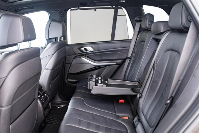 BMW X5 xDrive45e High Executive xLine - Panoramadak - Trekhaak - Comfortstoelen - Warmte Comfort Pack - Massage/Ventilatie stoelen - Comfort Access - Soft Close - Driving Assistant Professional - Harman Kardon -