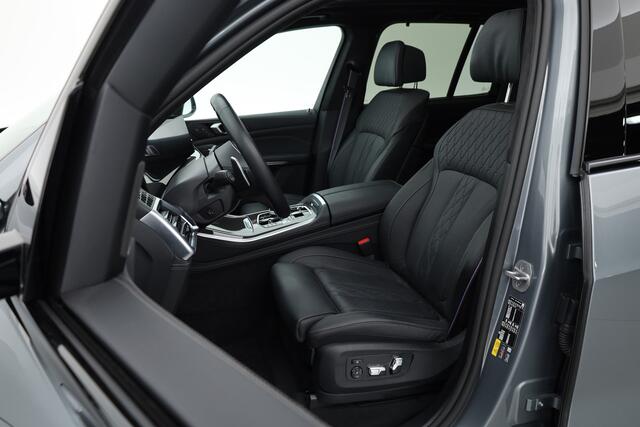 BMW X5 xDrive50e M Sport Pro | Skylounge | Stoelventilatie+Massage | Stoel+stuurverw.| Shadow Line | HUD | Luchtvering | Elek. trekhaak | | 360 Cam | H&K | Adapt. Cruise | Softclose | Iconic glow