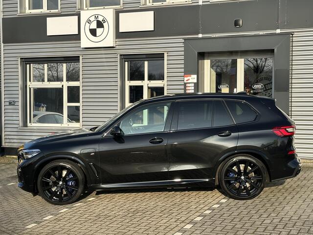 BMW X5 xDrive45e High Executive M-sport | Pano | 22inch | Zwart/Zwart | 360