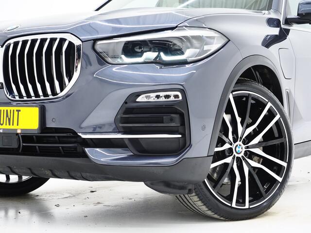 BMW X5 xDrive45e High Executive | Panoramadak | Luchtvering | Keyless | 360 | Memory | Sfeerverlichting | Carplay
