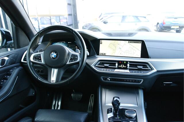 BMW X5 xDrive45e High Executive M-Pakket | Leder | Memory | Trekhaak | Carplay | 21"| NL-Auto