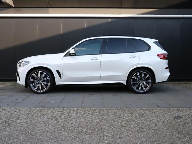 BMW X5 xDrive40i High Executive | M SPORT | LEDER | MEMORY | PANO-DAK | TREKHAAK | HEAD-UP | CAMERA | APPLE CARPLAY | STOELVERW. |