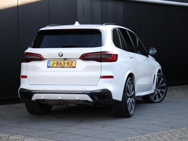BMW X5 xDrive40i High Executive | M SPORT | LEDER | MEMORY | PANO-DAK | TREKHAAK | HEAD-UP | CAMERA | APPLE CARPLAY | STOELVERW. |