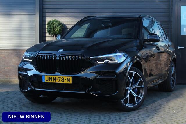 BMW X5 xDrive45e M-Sport Skylounge | Panoramadak | Soft Close | Mee sturende achteras | Adaptief| High Executive