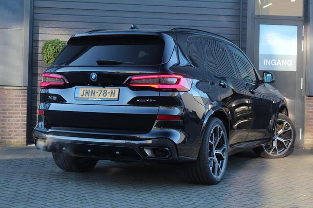 BMW X5 xDrive45e M-Sport Skylounge | Panoramadak | Soft Close | Mee sturende achteras | Adaptief| High Executive