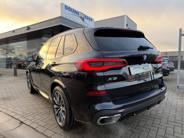 BMW X5 xDrive30d M-Sport Pano-Dak | Trekhaak | Soft Close | Standkachel | Standkachel
