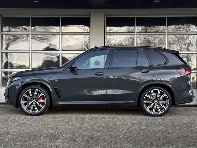 BMW X5 xDrive50e M SPORT PRO | PANORAMA | HARMAN KARDON | TREKHAAK | M STOELEN | ICONIC GLOW |