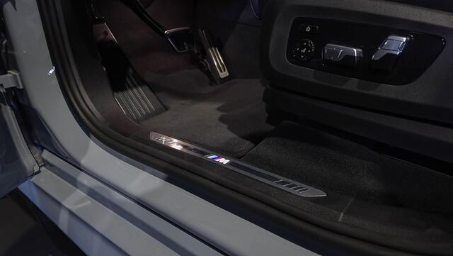 BMW X5 xDrive50e Hybrid M-Sport M-Seats | Panorama | 360 | H&K