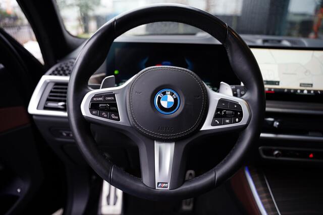 BMW X5 XDrive 50E Launch Edition Individual / Panoramadak Sky Lounge / 22 Inch