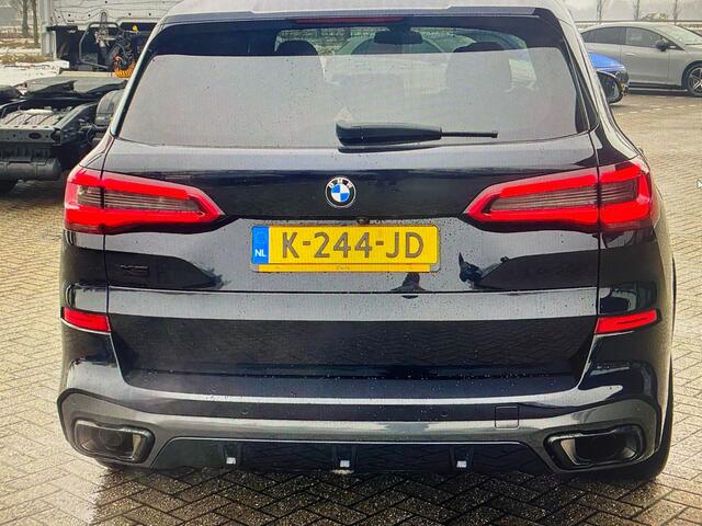 BMW X5 xDrive40i 340 pk High Executive M-Sportpakket / Carbon-Zwart/ Laser/ Pano-Dak/ Head-Up/ Keyless/ Adap.Cruise/ 360-Camera/ Sport-Stoelen/ Stoel.Verw./ 21'' LMV