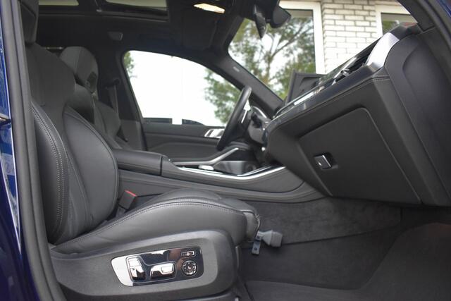 BMW X5 xDrive50e Skylounge M-Stoelen ACC Trekha Leder B&W