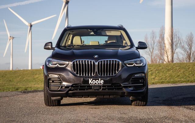 BMW X5 xDrive45e Executive LEER / DEALER ONDERHOUDEN / LUCHTVERING / CARPLAY / CAMERA