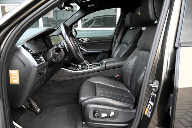 BMW X5 xDrive45e M-SPORT / SKYLOUNGE PANO / INDIVIDUAL LEDER / MASSAGE / LASER / HUD / TREKHAAK / MANHATTEN GREEN