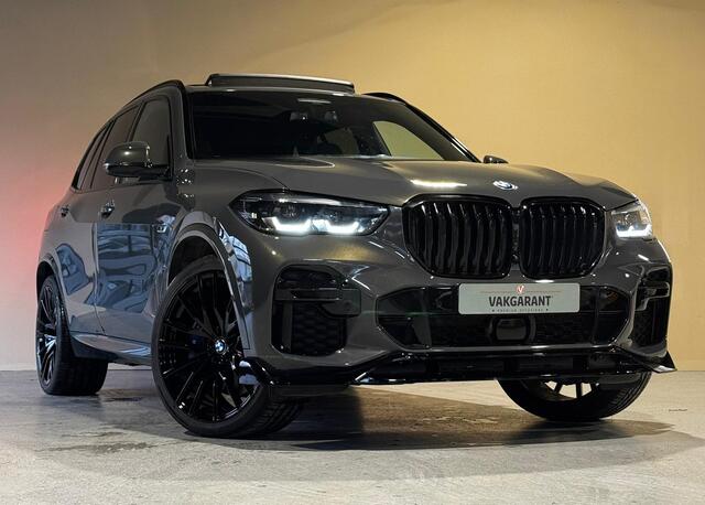 BMW X5 xDrive45e High Executive |Pano |Soft Close |Luchtvering |Achteras besturing |Head-up |Co Pilot