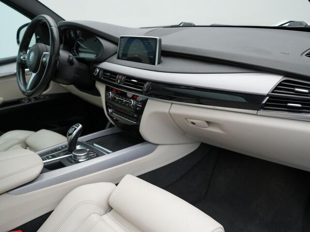 BMW X5 xDrive35i M Sport Edition 306pk | Panodak | Trekhaak af Fabriek | Adaptive Cruise | 360 Camera | Apple Carplay | Head Up | Harman Kardon | Stuurverwarming | 20"L.M |