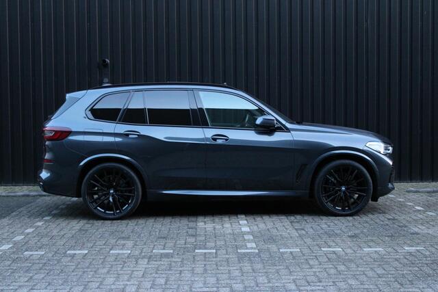 BMW X5 XDrive45e M SPORT PANO LASER HUD B&W CRYSTAL