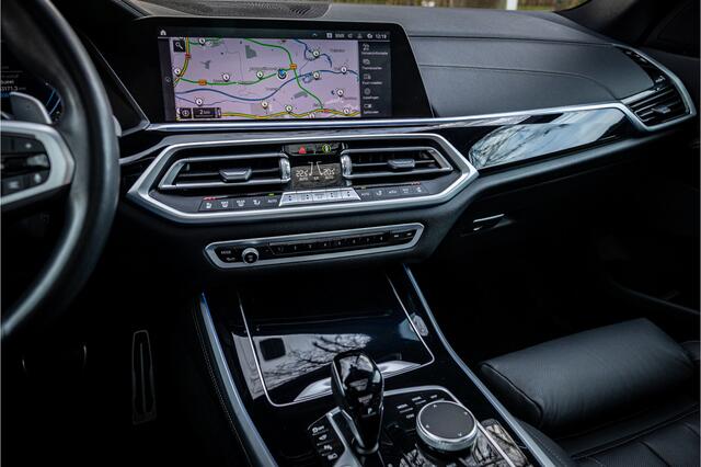 BMW X5 xDrive45e M Sport Vierwielbesturing Laser Stoelventilatie 22" Trekhaak Panorama