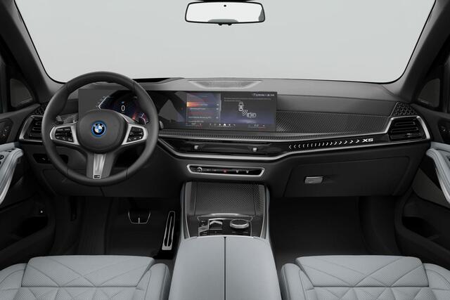 BMW X5 xDrive50e M-Sport / 20 inch / Soft-Close Portieren / Glazen Schuifdak / Driving Assistant / Harman Kardon