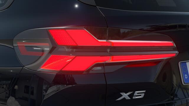 BMW X5 xDrive50e High Executive M Sport Automaat / Panoramadak / Massagefunctie / Parking Assistant Professional / / Soft-Close / Active Steering / Adaptieve LED