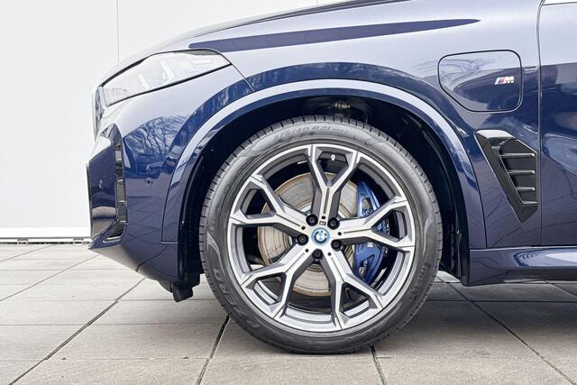 BMW X5 xDrive50e M-Sport / 21inch / Soft Close / Driving Assistant Prof / Glazen schuifdak / Getinte Ramen / Stoelventilatie / Stoelverwarming / Trekhaak