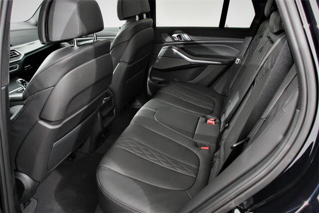 BMW X5 xDrive45e High Executive | M-Sport | Panorama Dak | Head-Up Display | Harman Kardon | 21 Inch Lichtmetalen Velgen | 360* Camera | Navigatie | Climate Control | Stoelverwarming