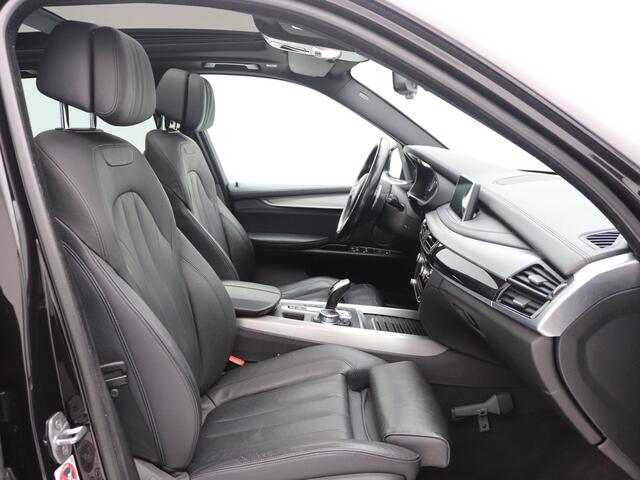 BMW X5 xDrive30d High Executive M-Sport Panorama / Leder /Softclose / Origineel NL