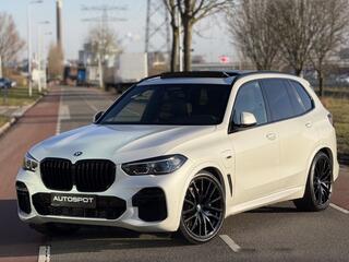 bmw-x5-xdrive45e-m-sport-pano-trekh
