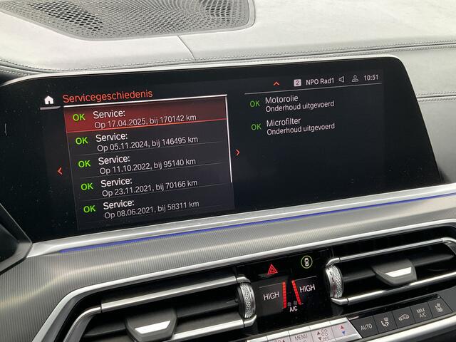 BMW X5 xDrive40i High Executive M-Sport Trekhaak HUD Pano B&W Luchtvering Stoelverw+Ventilatie Leer BOMVOL!