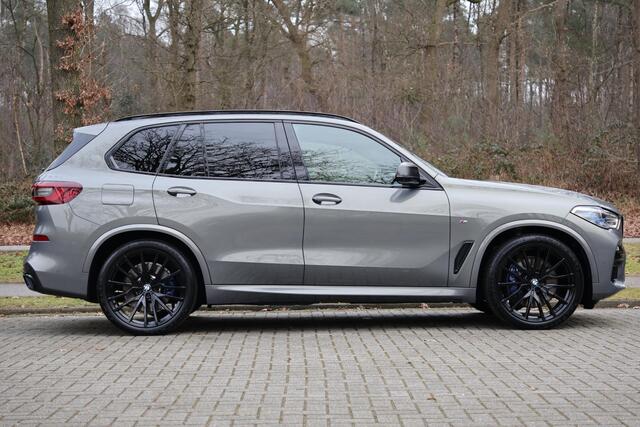 BMW X5 xDrive45e High Executive 22 Inch | Head up I Pano Sky Lounge I Merino Leder | Soft Close | Bowers & Wilkins | Stoelverwarming voor en achter | Stoelventilatie | Comfortstoelen met memory | Elektrische trekhaak | Massage, etc.