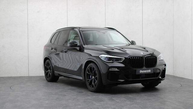 BMW X5 xDrive45e High Executive M-Sport | Sky Lounge | B&W | Massage | Night-Vision | Laserlight | Soft-Close | Trekhaak