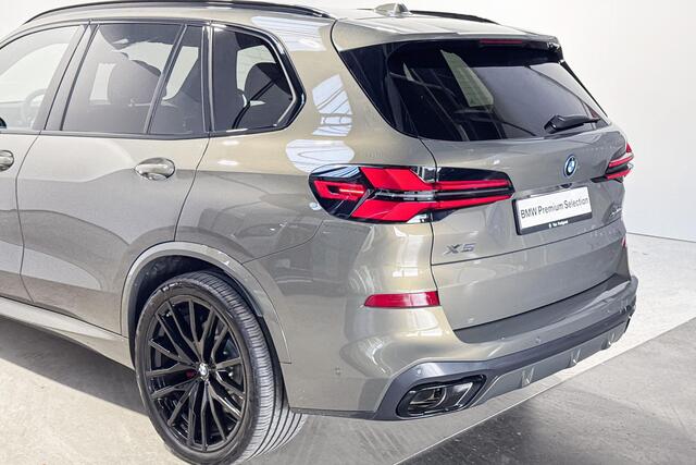 BMW X5 xDrive50e Innovation Pack M Sportpakket Pro | Special Request Brass Metallic | Beschikbaar vanaf Juli 2026