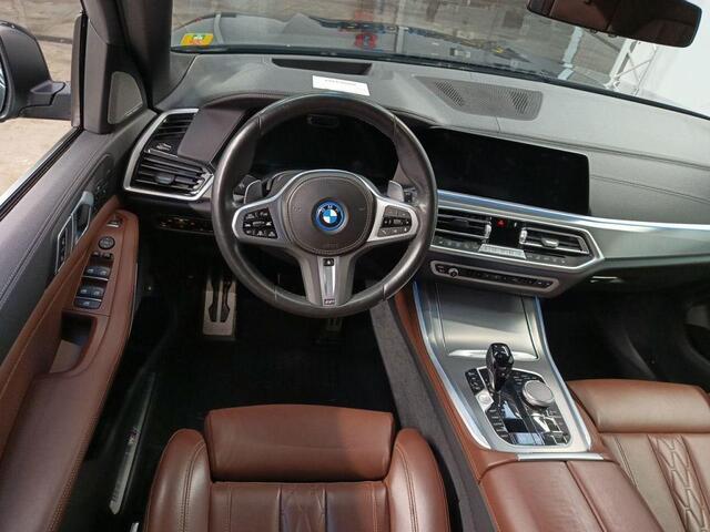 BMW X5 xDrive45e High Executive M Sport Panoramadak Harman Kardon PDC VA+ 360 Camera Head Up Display Trekhaak Leder Merino+ Elektr+Memory