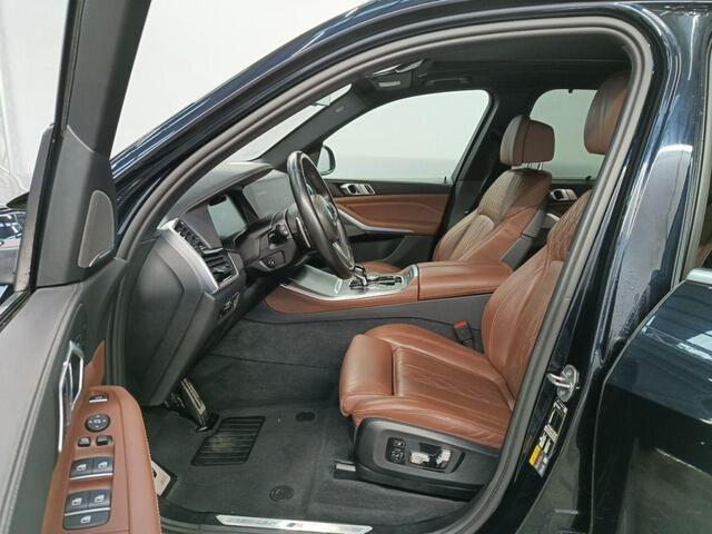 BMW X5 xDrive45e High Executive M Sport Panoramadak Harman Kardon PDC VA+ 360 Camera Head Up Display Trekhaak Leder Merino+ Elektr+Memory