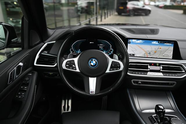 BMW X5 xDrive45e High Executive M Sport Autotmaat / Panoramadak / Sportstoelen / Trekhaak / Adaptief onderstel / Laserlight / Comfort Access / Head-Up / Harman Kardon