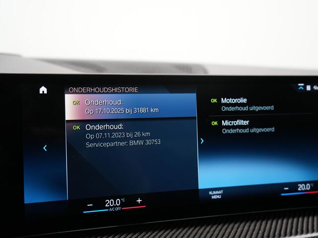 BMW X5 xDrive50e M Sport PRO Plug In Hybrid 490pk Dealer O.H. PHEV | Trekhaak Af Fabriek | Luchtvering | Panodak Skylounge | Adaptive Cruise | 360 Camera | Harman / Kardon | Merino Lederen Sportstoelen Memory & Verwarmd | Bekerhouders Verwarmd & Gekoeld | Stuur 