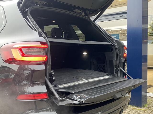 BMW X5 xDrive45e High Executive / Automaat / NL-Auto / 1e-Eigenaar / Dealer-Onderhouden / M-Pakket / Shadow-Line / Vol-Leder / Head-Up Display / Laser-LED lichten / Luchtvering / Open-Panodak / Adaptieve Cruise-Control met Stop&Go en Stuurhulp / Stuurverwarming