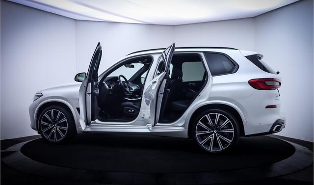 BMW X5 40iA M-SPORT High Executive PANO | VERNASCA LEDER | 22"LMV | CAMERA | CARPLAY