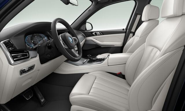 BMW X5 xDrive45e M-Sport | 22" | Comfortstoelen | Panorama | Trekhaak | Ventilatie+Massage | Driving Assistant Professiona