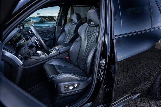 BMW X5 M Competition ** Sky Lounge ** Massage ** Trekhaak ** Laser ** Ventilatie