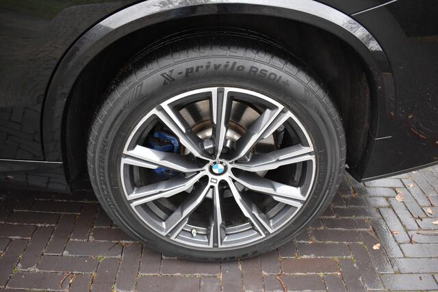 BMW X5 xDrive45e High Ex. M-PAKKET 395PK PANO, TREKH., ACC NIEUWSTAAT!