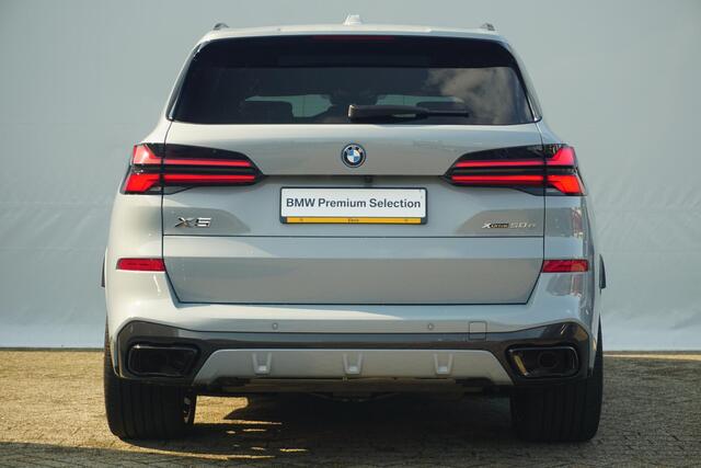 BMW X5 xDrive50e M Sportpakket Pro 22'' / Panoramadak / Driving Assistant Professional / Harman Kardon / Warmte Comfortpakket voor