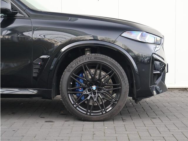 BMW X5 M Competition / Bowers & Wilkins / Soft Close / Stoelventilatie / Skylounge Panoramadak / Trekhaak / 22'' /